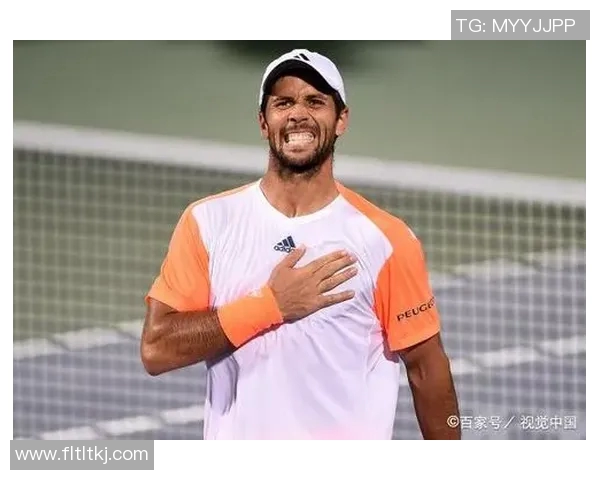 足球球星湖北女友身份曝光引发热议其背后故事令网友惊叹 足球球星湖北女友身份曝光引发热议其背后故事令网友惊叹